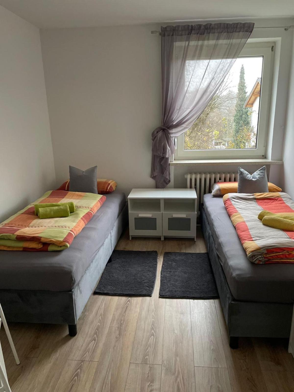 ZV-Scholtz Monteurswohnungen Burgkirchen an der Alz Exterior foto