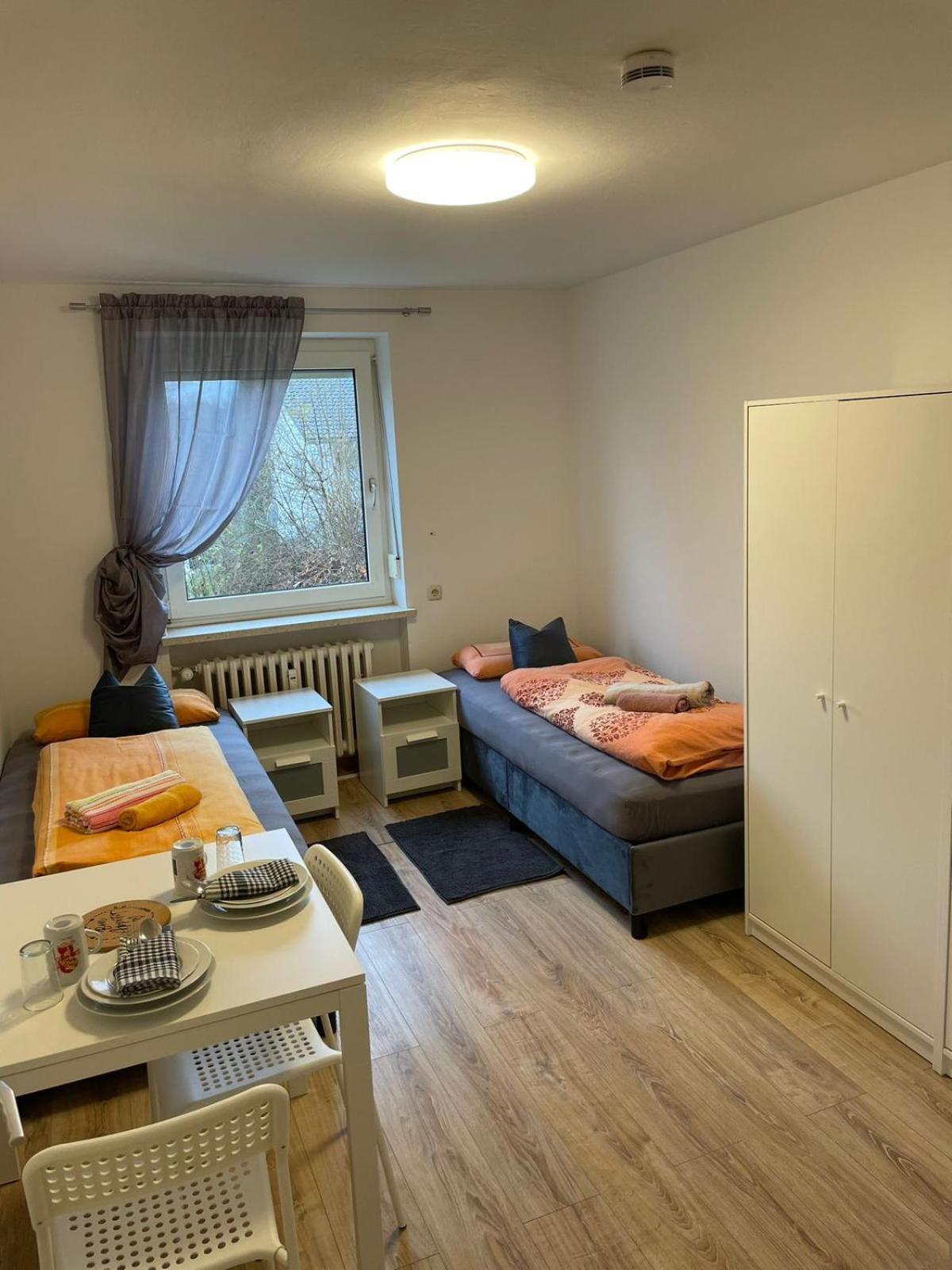 ZV-Scholtz Monteurswohnungen Burgkirchen an der Alz Exterior foto